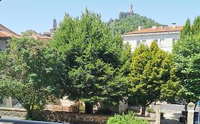 Chambre Privee Dans Appart Partage, Centre Ville, Avec Vue Sur Les Monuments